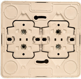 ЭТЮД О/У РОЗЕТКА 4-местная без заземления без шторок, 16А, 250В, КРЕМОВЫЙ