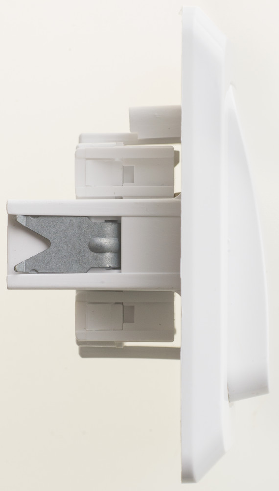 ЭТЮД С/У 1-клавишный ВЫКЛЮЧАТЕЛЬ 10 АХ, БЕЛЫЙ