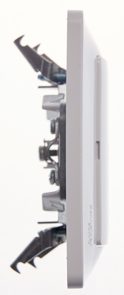 GLOSSA TV РОЗЕТКА проходная 4дБ, механизм, БЕЛЫЙ