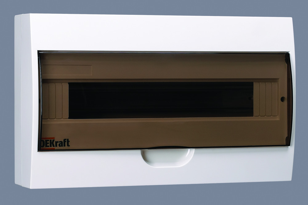 Корпус пластиковый навесной прозр. дв. 1 ряд 18 модулей IP41 ЩРН-П